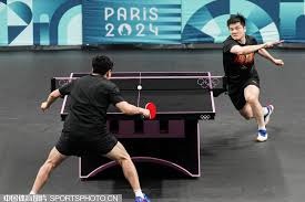 详解棒球规则中的外野手站位布阵规则限制三人外野的战术演变